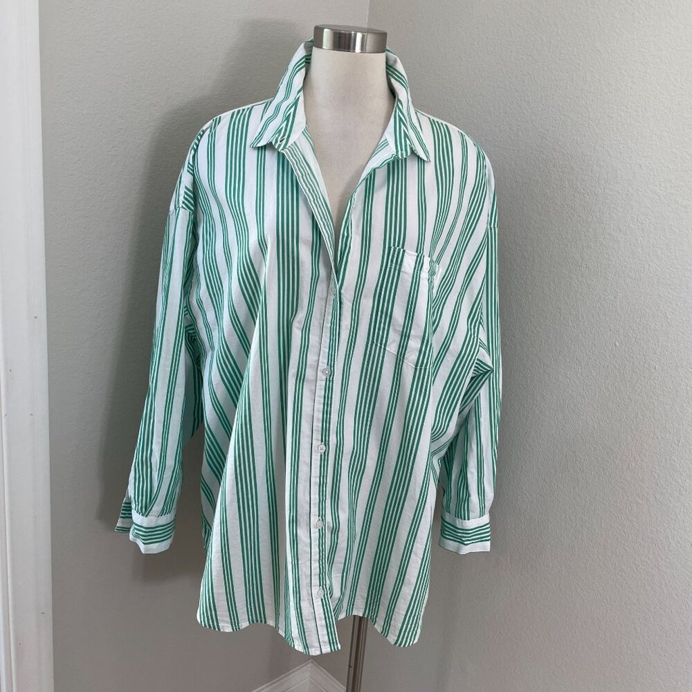 Old Navy Womens XL Boyfriend Shirt Green White‎ Vertical Stripe Button Up Blouse